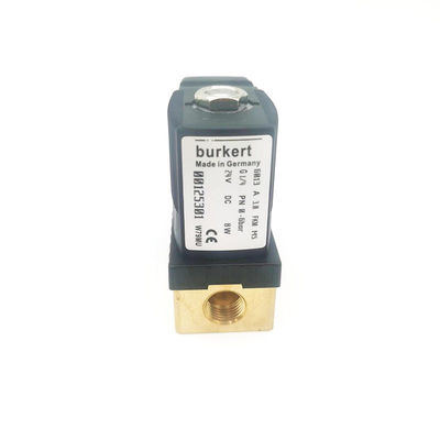 6013 पीतल शरीर Burkert सोलेनोइड वाल्व 00125301 G1/4