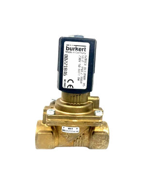 00301170 BURKERT 5404 G1/2 2/2 सामान्य रूप से खुला 12 प्रवाह छेद FKM (फ्लोरो रबर) सील पीतल वाल्व शरीर AC24V 8W 1-32bar
