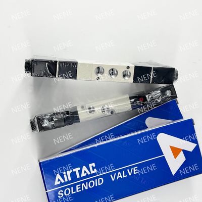 4V230C-08 इलेक्ट्रोमैग्नेटिक वाल्व AIRTAC के लिए सटीक द्रव नियम 5 बंदरगाह 3 स्थिति