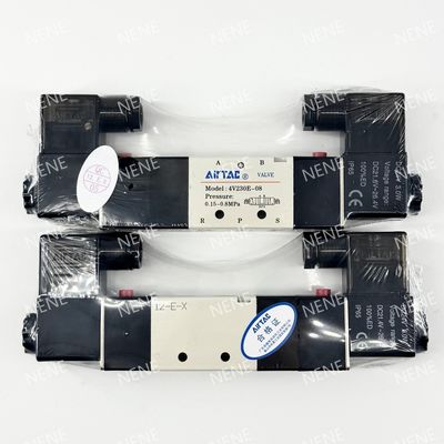 सोलेनोइड वाल्व 4V330C-08 एयरटाक हवा के लिए 0.15 से 0.8 एमपीए 21 से 114 पीएसआई द्रव वायु