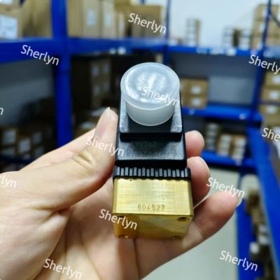 Burkert 00125334 दो स्थिति तीन-तरफा सोलेनोइड वाल्व 6014 सीरीज सी सामान्य रूप से बंद G1/8 पीतल वाल्व शरीर