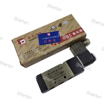 बड़ा विद्युतचुंबकीय नियंत्रण दिशात्मक वाल्व Q25DC-L25 AC220V