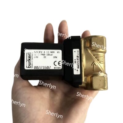 00221933 बर्कर्ट सोलनॉइड वाल्व 6281 टाइप G3/4 2/2 सामान्यतः खुला AC220V