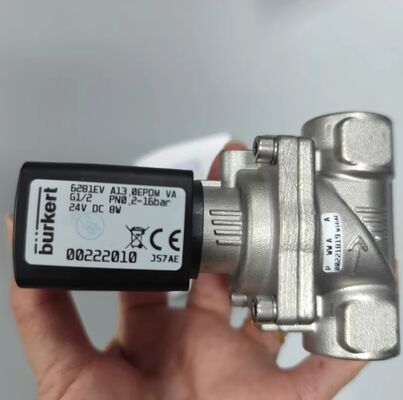 '00322529 '00322530 '00322531 Burkert सोलेनोइड वाल्व प्रकार 6281 G1/4 2/2 सामान्य रूप से बंद स्टेनलेस स्टील AC24V 8W
